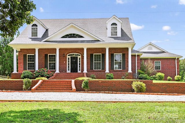498 Johnson Dairy Road, Mooresville, NC 28115