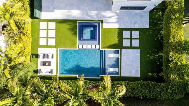 17558 Cadena Drive, Boca Raton, FL 33496