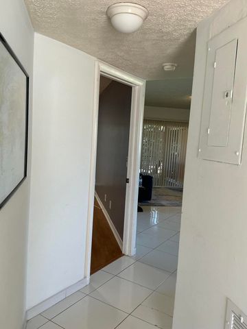 8000 Lagos De Campo Boulevard A-204, Tamarac, FL 33321