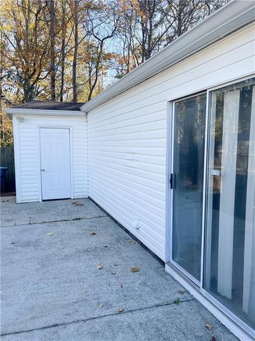 1852 Patterson Park Drive, Lawrenceville, GA 30044