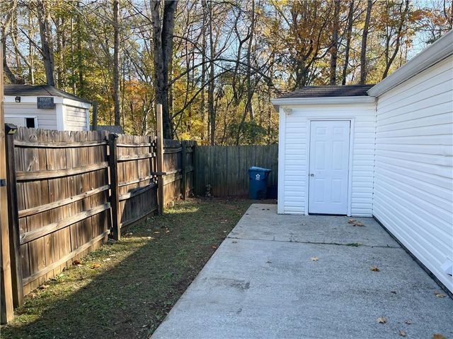 1852 Patterson Park Drive, Lawrenceville, GA 30044