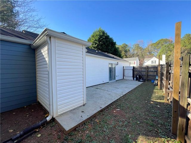 1852 Patterson Park Drive, Lawrenceville, GA 30044