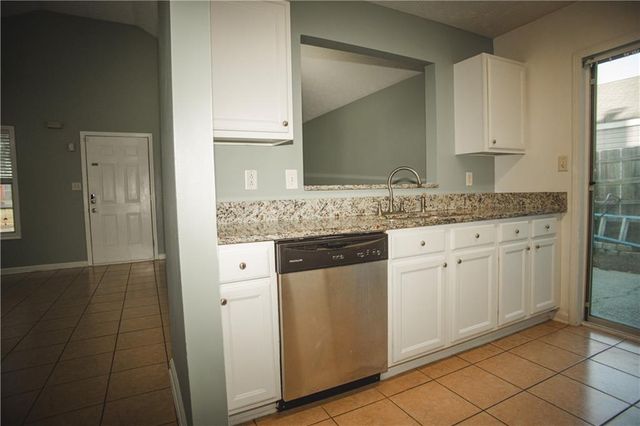 1852 Patterson Park Drive, Lawrenceville, GA 30044