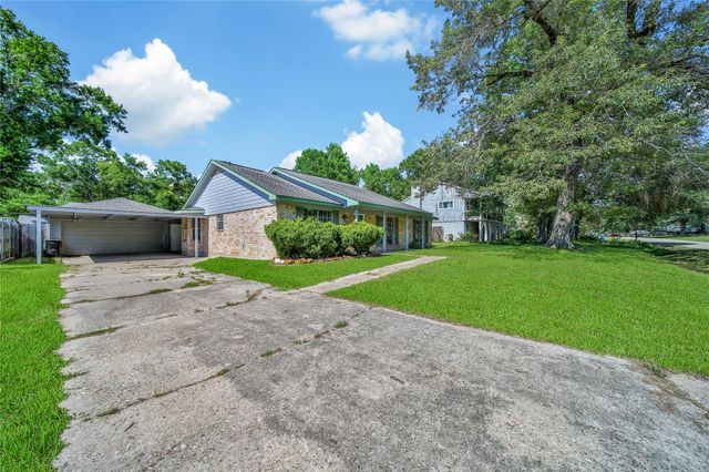 2519 River Ridge Drive, Conroe, TX 77385