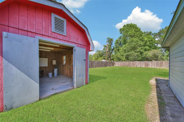 2519 River Ridge Drive, Conroe, TX 77385