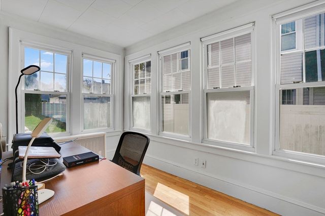 87 Hartford Ter, Springfield, MA 01118