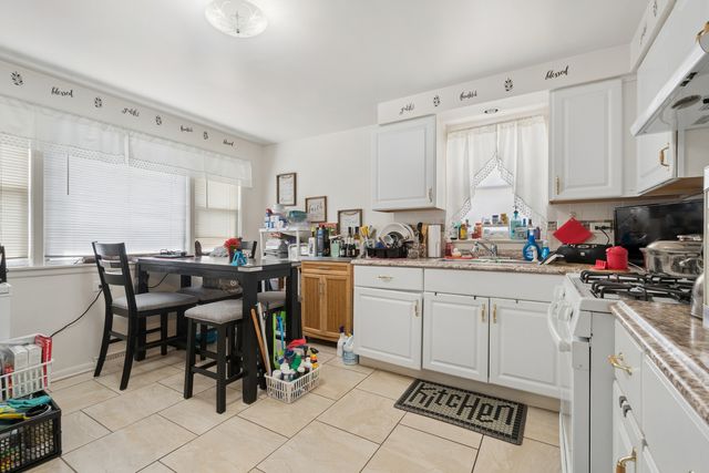 9206 Bennett Avenue, Evanston, IL 60203