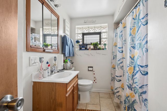 9206 Bennett Avenue, Evanston, IL 60203