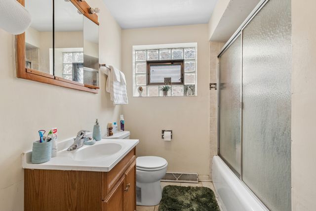 9206 Bennett Avenue, Evanston, IL 60203
