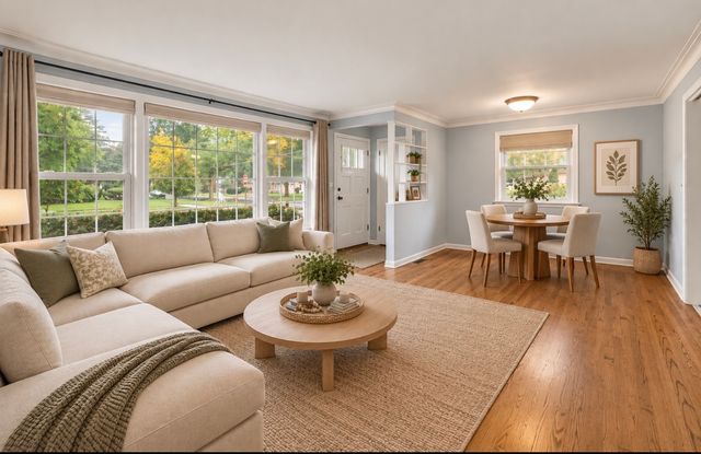 602 N Drury Lane, Arlington Heights, IL 60004
