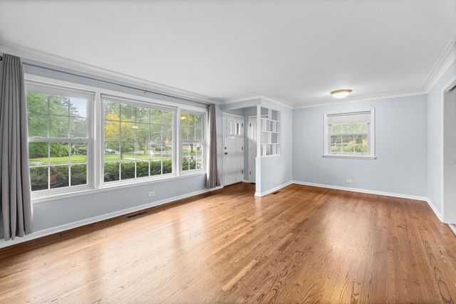 602 N Drury Lane, Arlington Heights, IL 60004