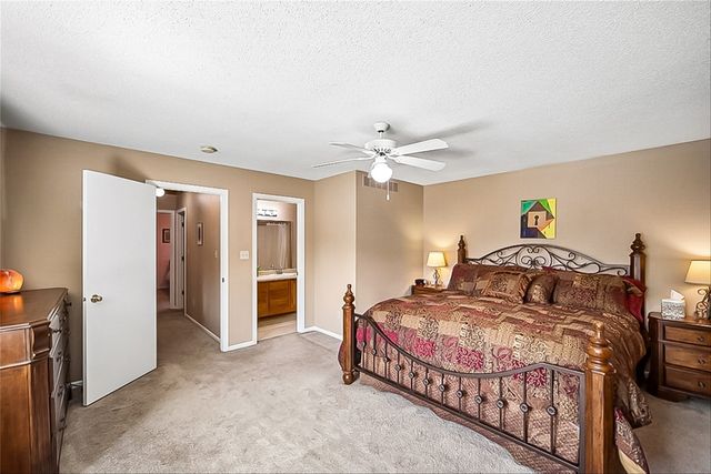 373 58th Court, West Des Moines, IA 50266
