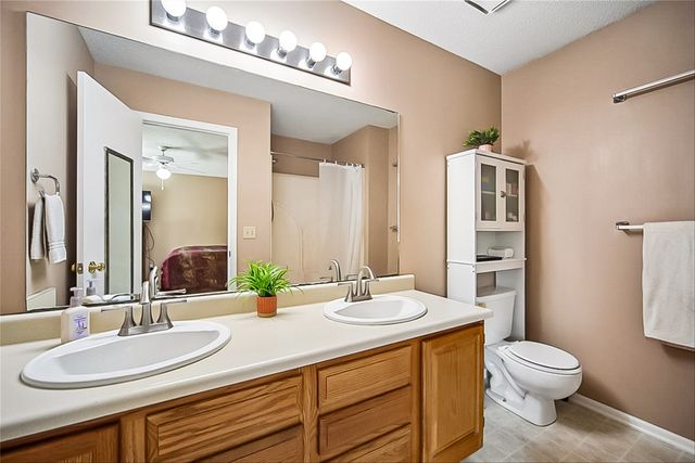 373 58th Court, West Des Moines, IA 50266