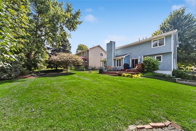 373 58th Court, West Des Moines, IA 50266