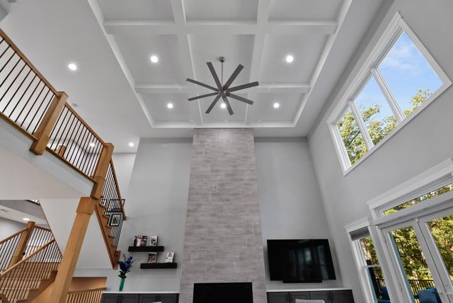 1922 Louis Drive, Crown Point, IN 46307