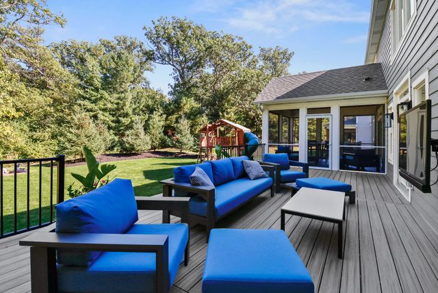 1922 Louis Drive, Crown Point, IN 46307