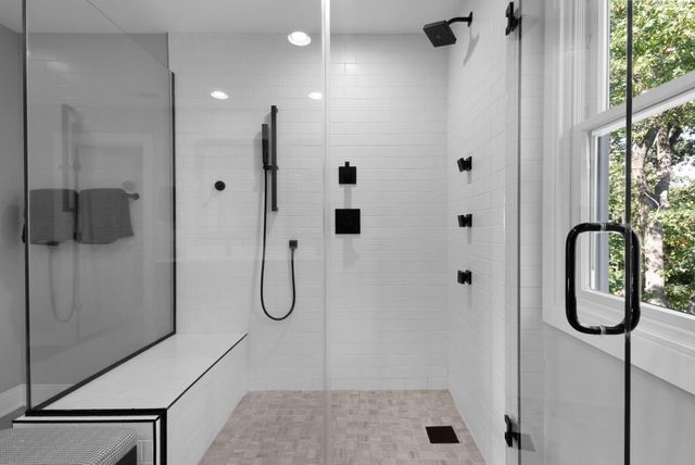 1922 Louis Drive, Crown Point, IN 46307