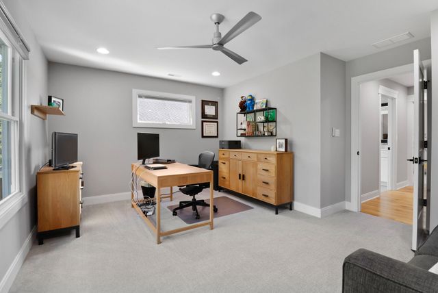 1922 Louis Drive, Crown Point, IN 46307