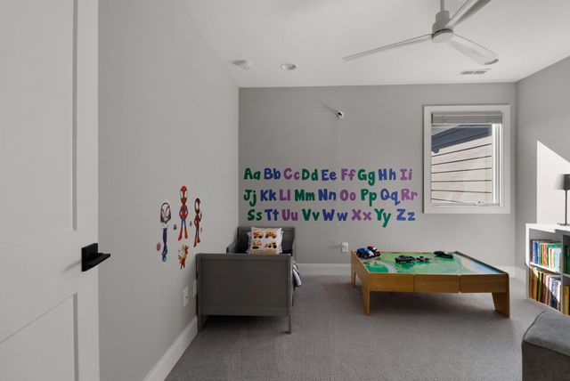 1922 Louis Drive, Crown Point, IN 46307