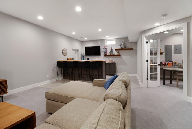 1922 Louis Drive, Crown Point, IN 46307