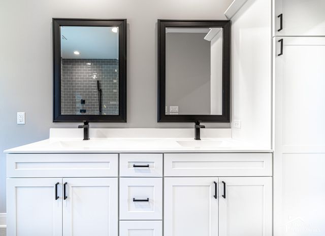 1922 Louis Drive, Crown Point, IN 46307