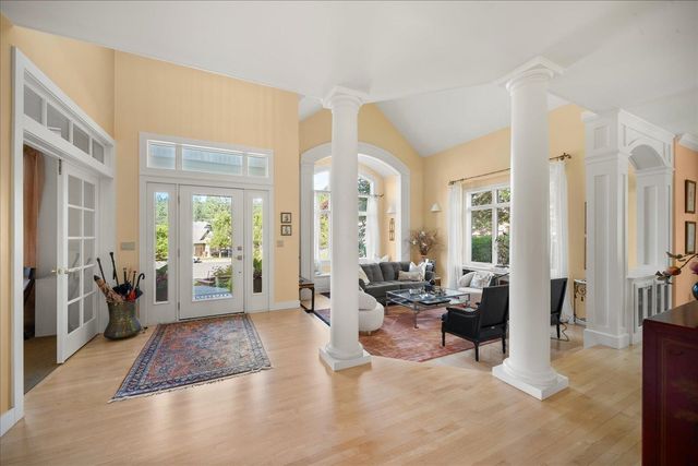 6502 S Highland Park Dr, Spokane, WA 99223