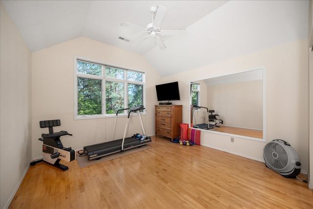 6502 S Highland Park Dr, Spokane, WA 99223