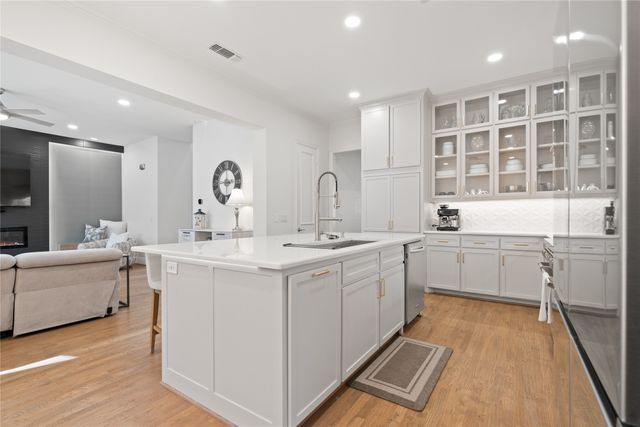 5381 Moss Glen Drive, Frisco, TX 75034