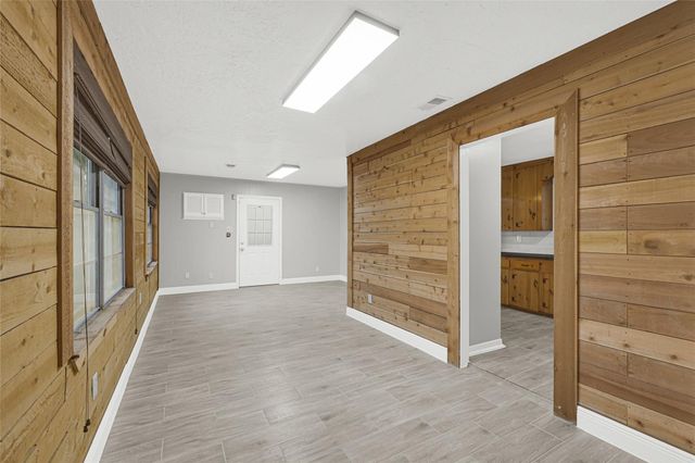 205 Grammar Road, Houston, TX 77047