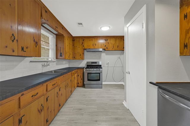 205 Grammar Road, Houston, TX 77047