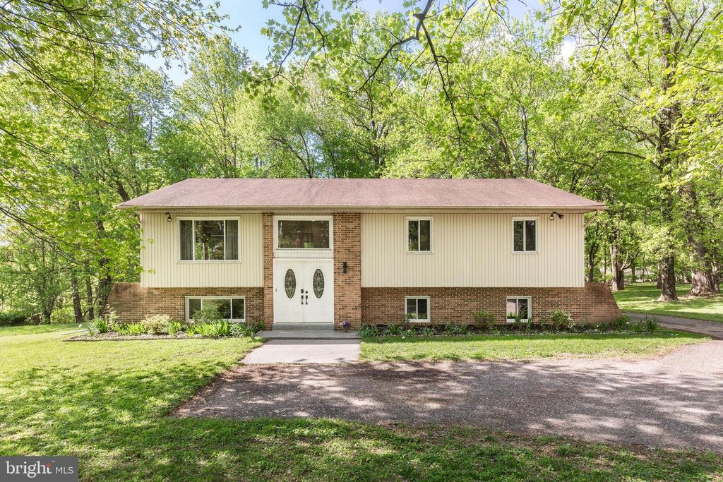 Image 1 of property listing at 12360 GREENSPRING AVE, Owings Mills, MD 21117