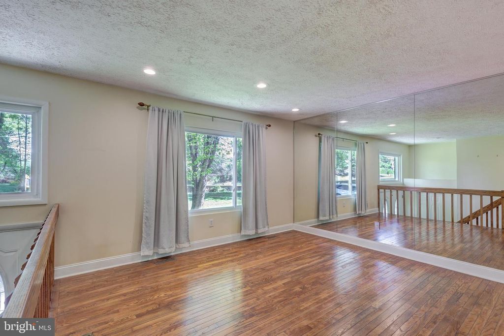 Image 2 of property listing at 12360 GREENSPRING AVE, Owings Mills, MD 21117