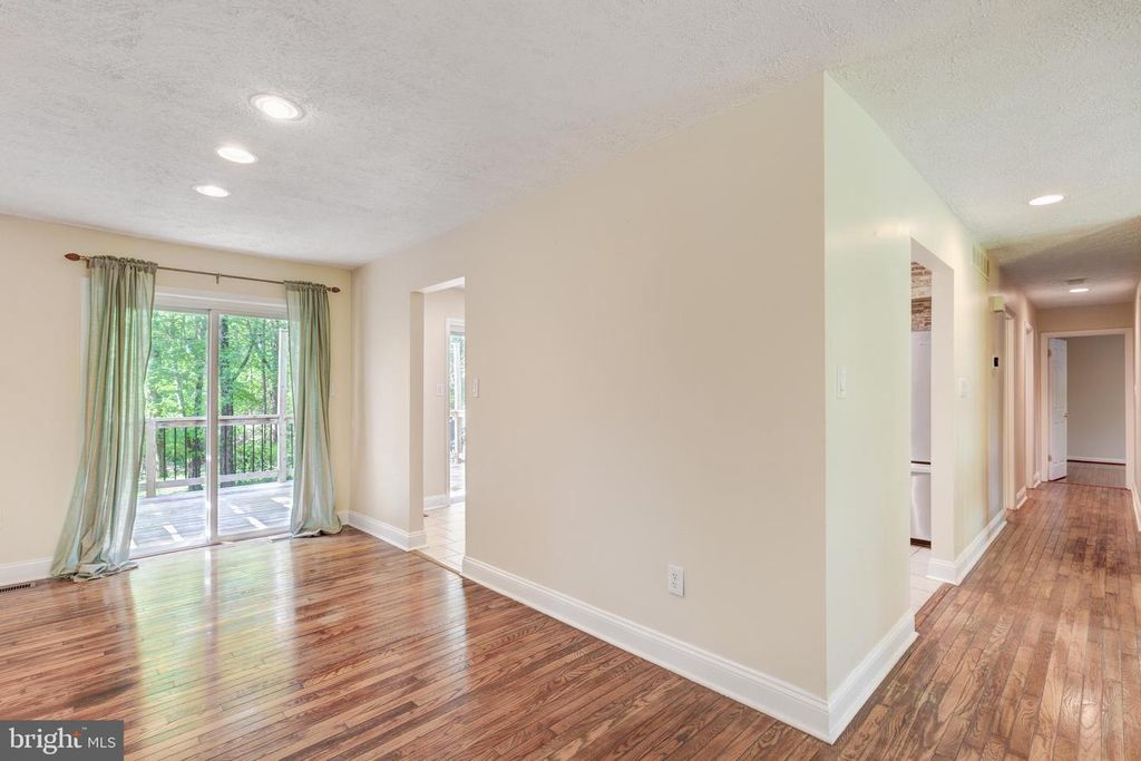 Image 6 of property listing at 12360 GREENSPRING AVE, Owings Mills, MD 21117