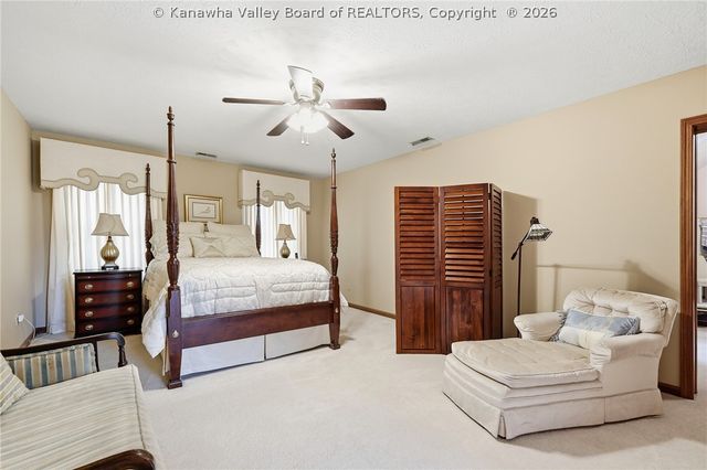 404 Woodbridge Drive, Charleston, WV 25311