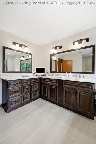 404 Woodbridge Drive, Charleston, WV 25311