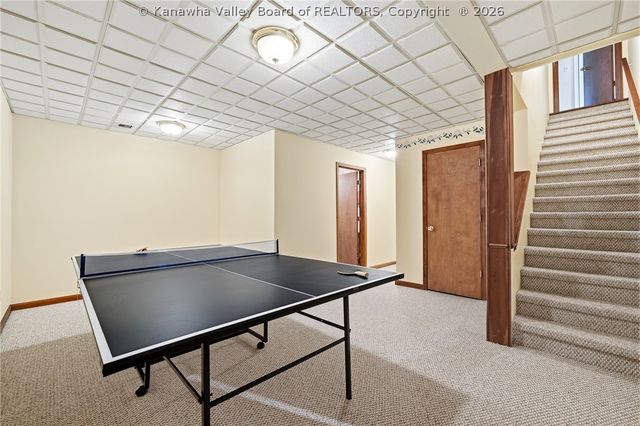 404 Woodbridge Drive, Charleston, WV 25311
