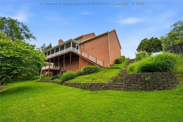 404 Woodbridge Drive, Charleston, WV 25311