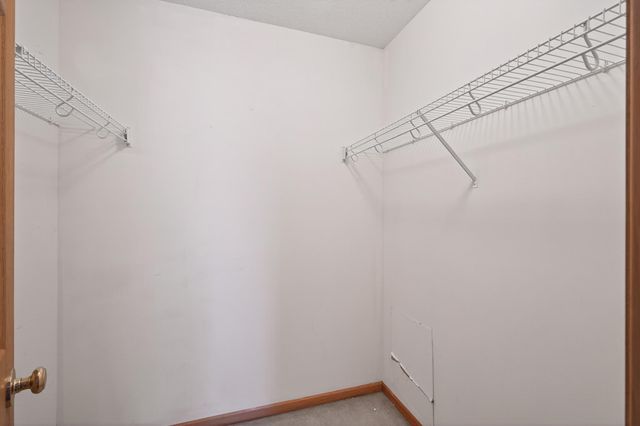 10705 Unity Street NW 6, Coon Rapids, MN 55433