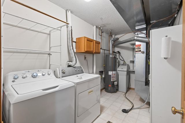 10705 Unity Street NW 6, Coon Rapids, MN 55433