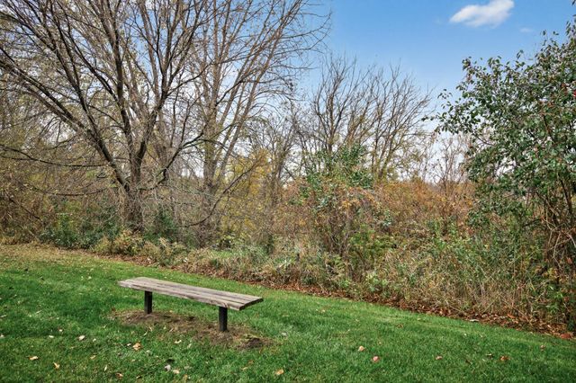 10705 Unity Street NW 6, Coon Rapids, MN 55433