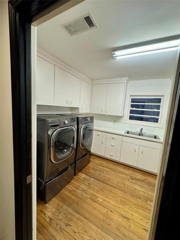 3805 Piping Rock Lane Lane, Houston, TX 77027