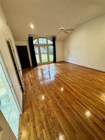 3805 Piping Rock Lane Lane, Houston, TX 77027