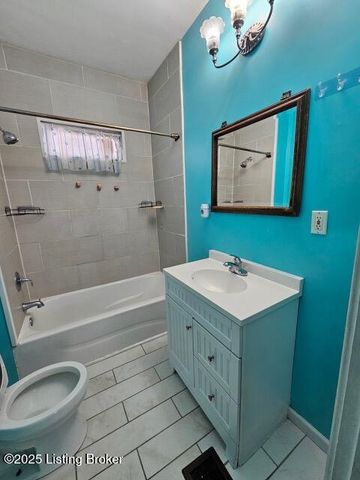 4830 Peachtree Ave, Louisville, KY 40215