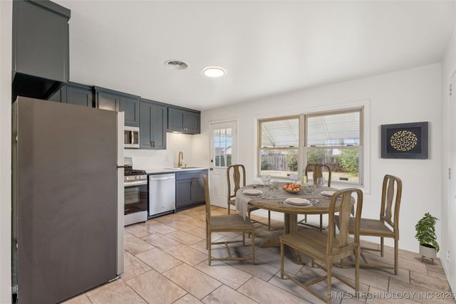 3022 S Norwood Avenue, Tulsa, OK 74114