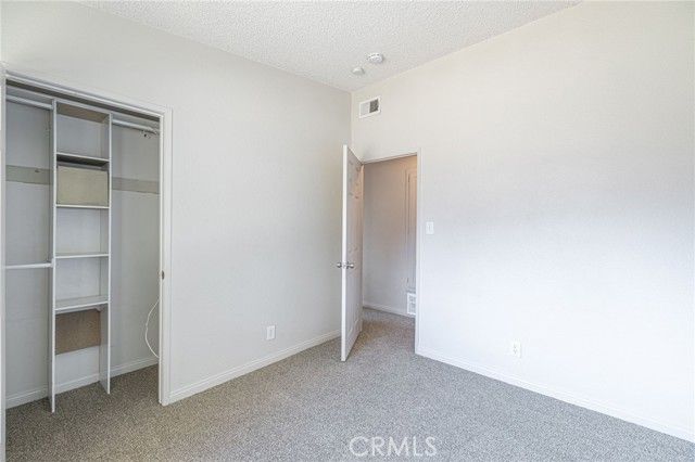 1156 W Avenue J14, Lancaster, CA 93534