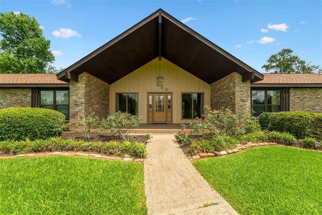 117 Camelia Avenue, Dequincy, LA 70633