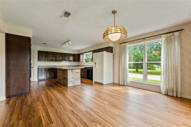 117 Camelia Avenue, Dequincy, LA 70633