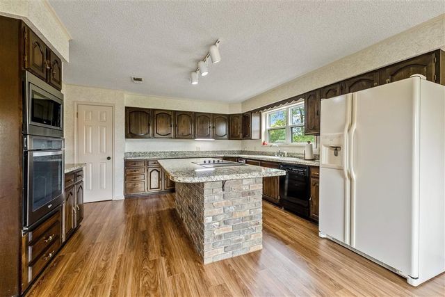 117 Camelia Avenue, Dequincy, LA 70633