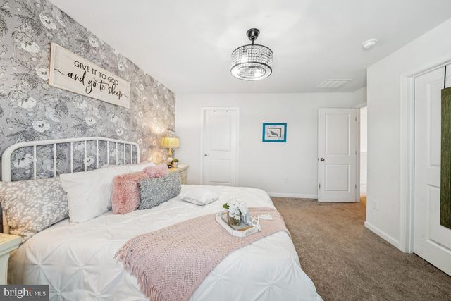 17912 MERIWETHER LEWIS ST, Ruther Glen, VA 22546