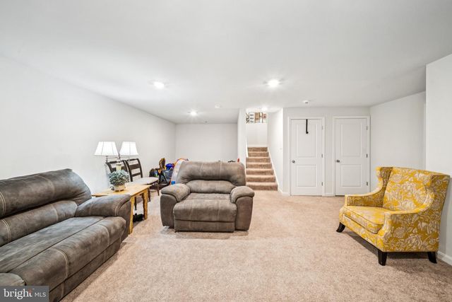 17912 MERIWETHER LEWIS ST, Ruther Glen, VA 22546